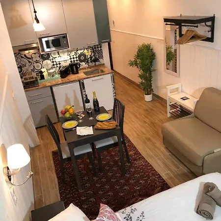 Lägenhetshotell Studio Au Rez-De-Chaussee Porte De Versailles Hs7 *